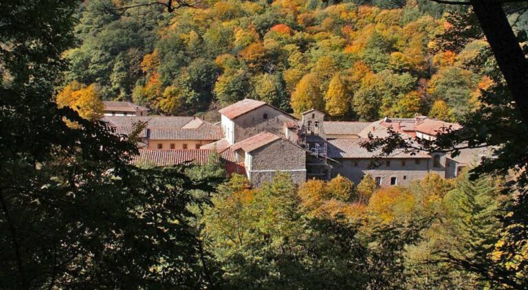 View of Camaldoli Monastery. Photo by Giordano Giacomini / CC BY-SA 3.0